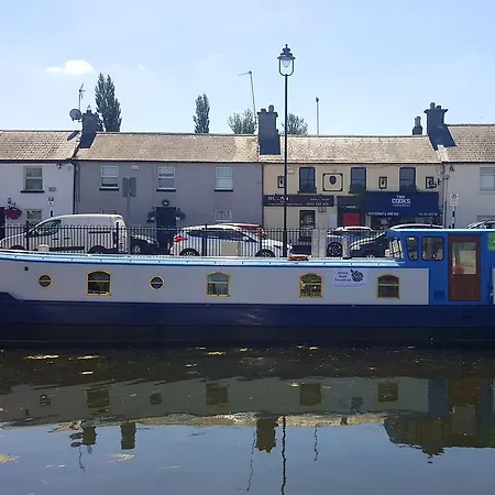 Roisin Dubh Houseboat Hotel Sallins Exterior photo